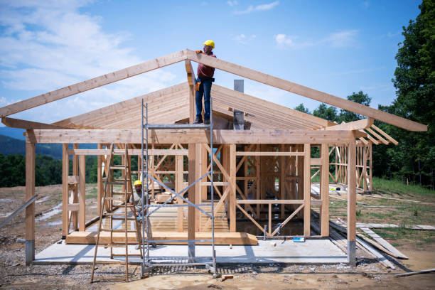 Best Commercial Roofing Services  in Mentone, IN